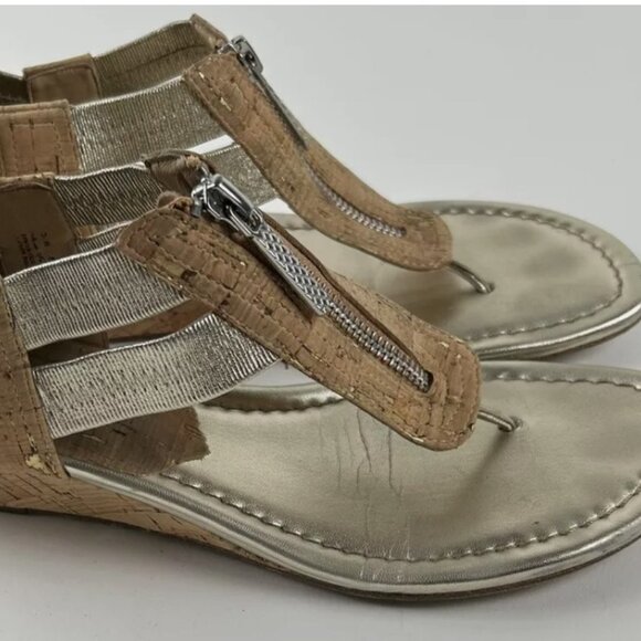 Donald J Pliner Dori Gold Leather Wedge Zip Cork Sandals Shoes Sz 8.5 Metallic - Picture 2 of 6